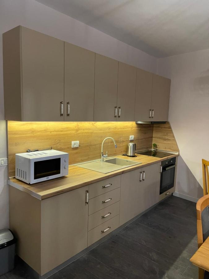 Pedestrian Street Center Apartment Shkoder Luaran gambar