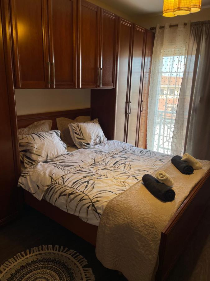 Pedestrian Street Center Apartment Shkoder Luaran gambar